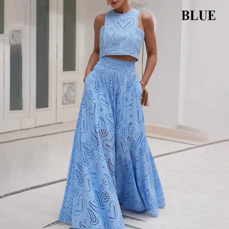 Paris Dreaming Embroidered Lace High Rise Elastic Waist Pocketed Maxi Skirt