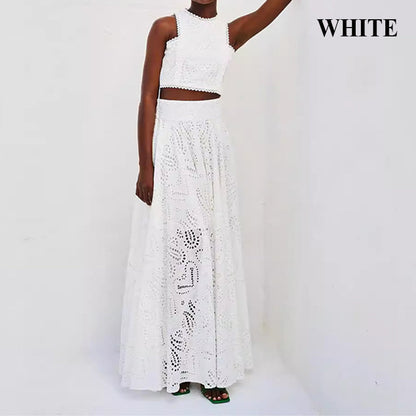 Paris Dreaming Embroidered Lace High Rise Elastic Waist Pocketed Maxi Skirt